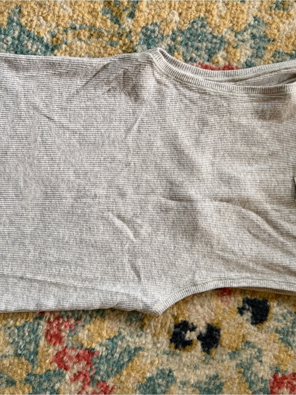 SKIMS Light Gray Ribbed Tank Top - Picture 3 of 4